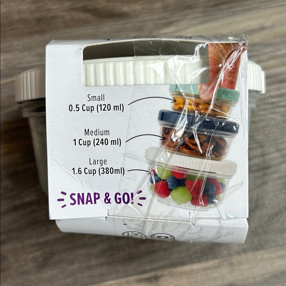 NWT 3pk SnapLock Nesting Snack Set - Picture 6 of 9